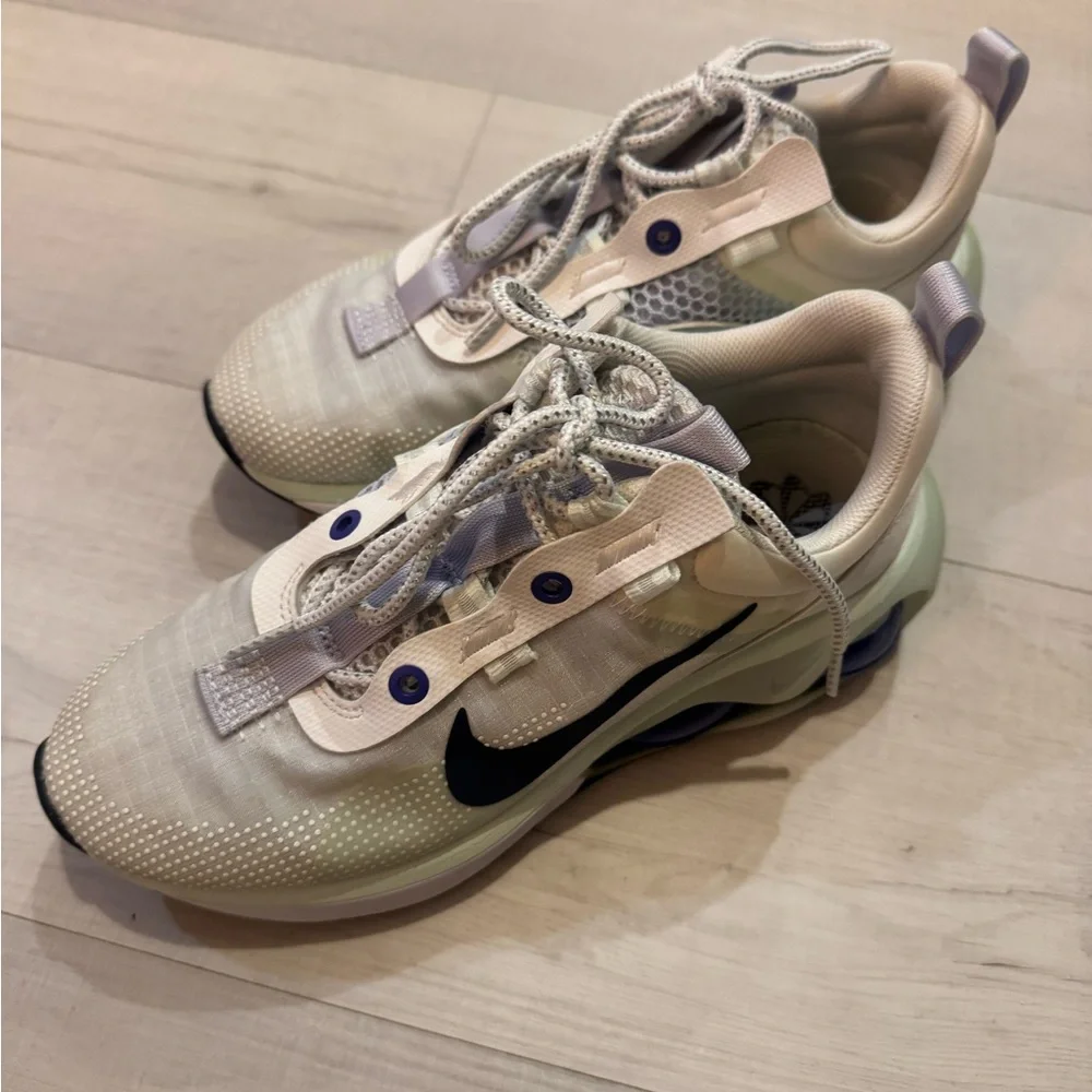 Nike air max
